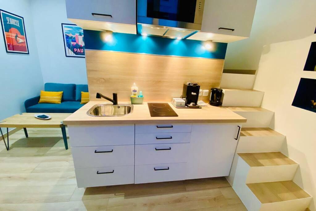 Apartament Tiny House Pau Zewnętrze zdjęcie